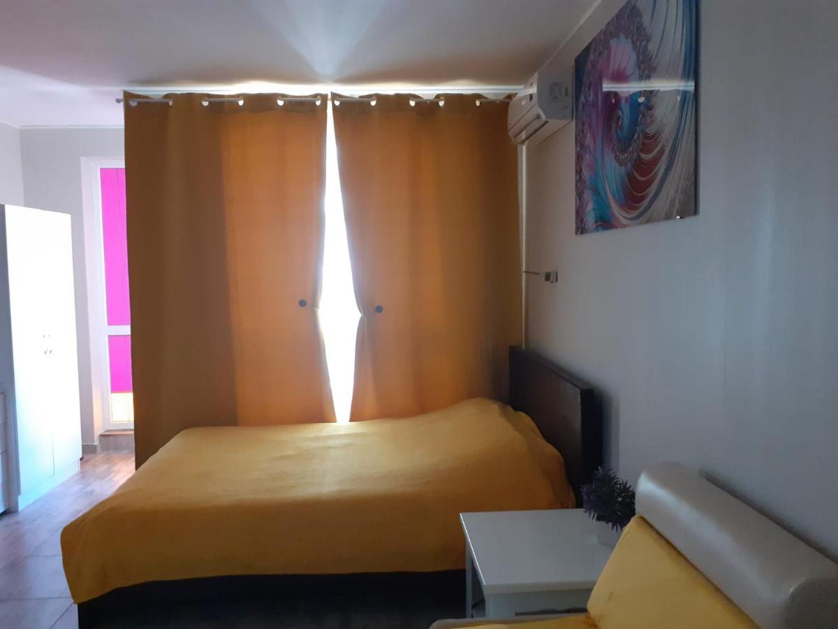 Parus-2-Studio Pomorie Exterior photo